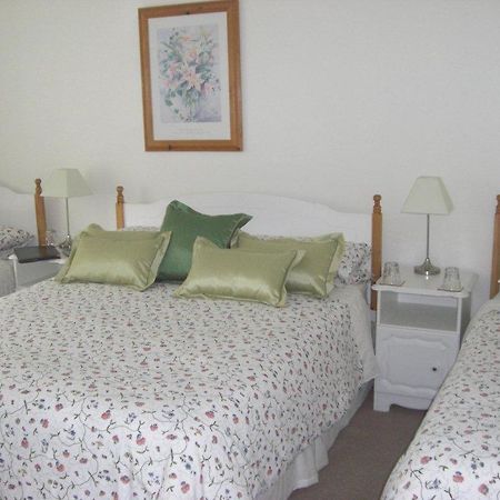 Lorcan Lodge Bed And Breakfast แซนทรี ห้อง รูปภาพ